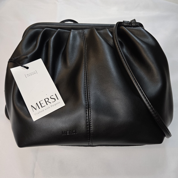 Mersi Handbags - Mersi Black Leather Bag with Coral Lining